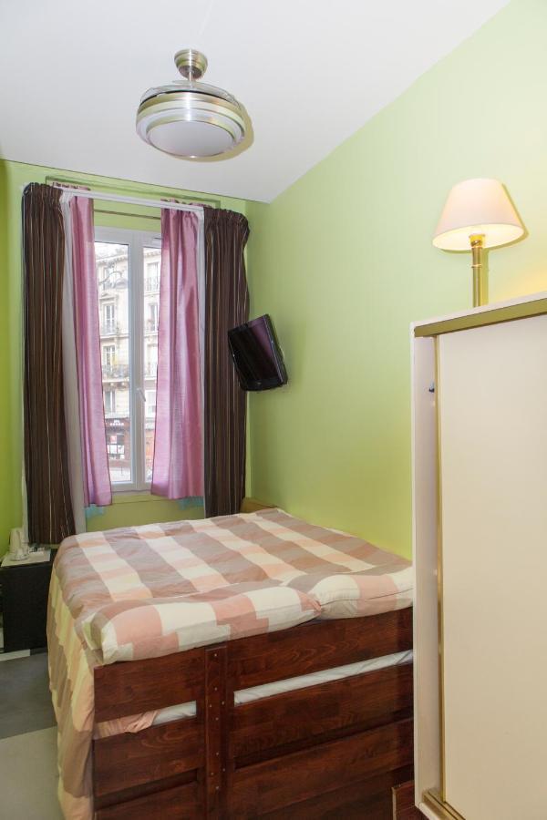 Bed and Breakfast Club246 Paris Saint Martin Экстерьер фото